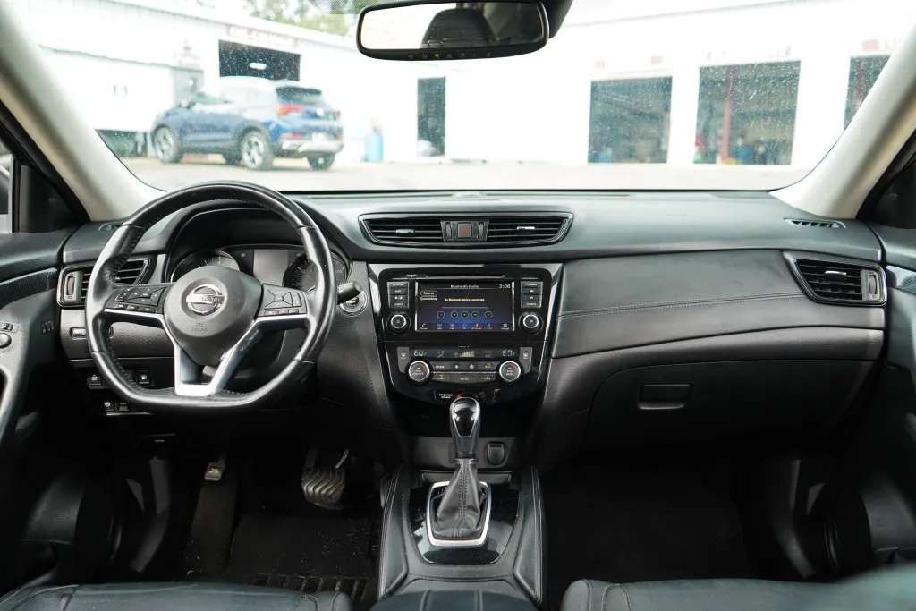 Nissan Rogue photo 10