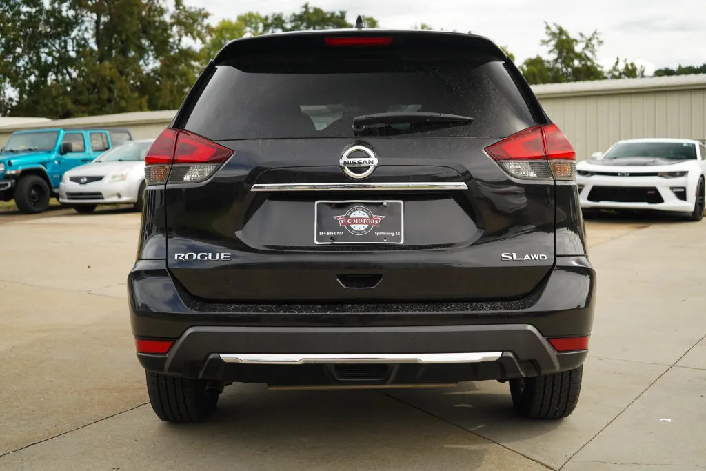 Nissan Rogue photo 19