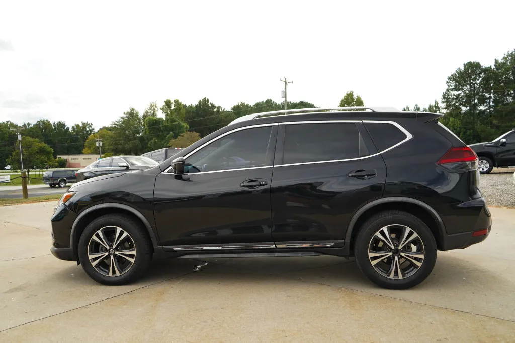 Nissan Rogue photo 23