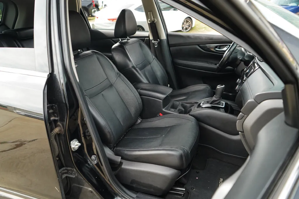 Nissan Rogue photo 12