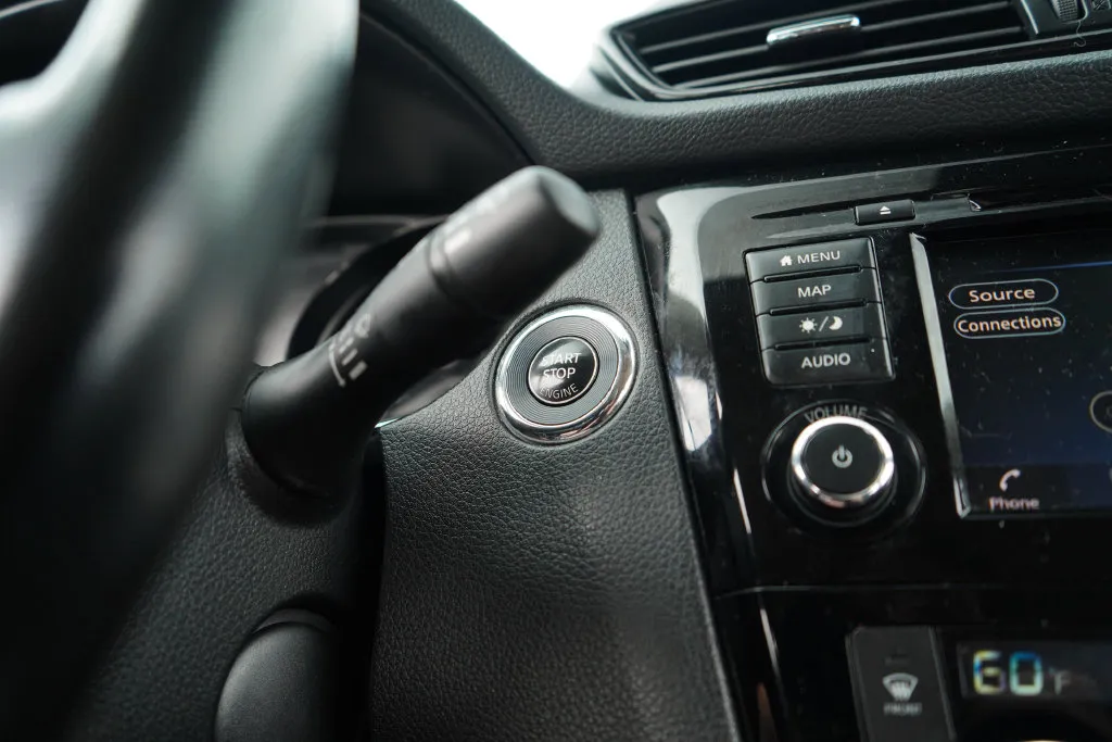 Nissan Rogue photo 14