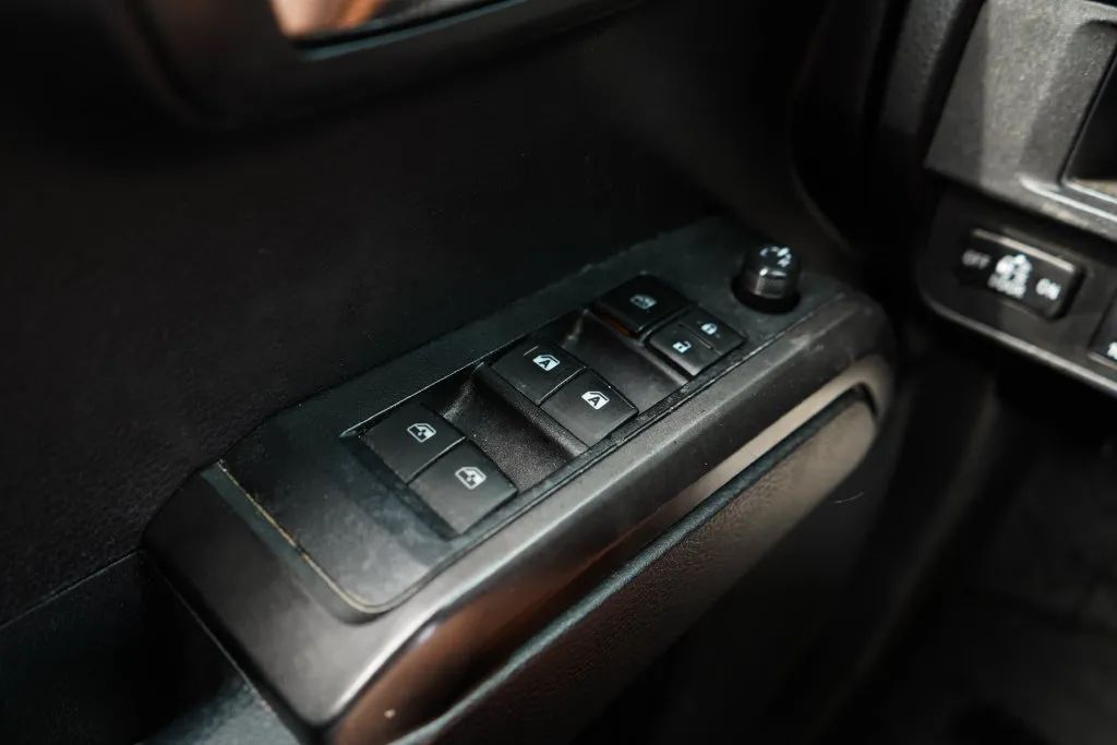 Toyota Tacoma photo 30