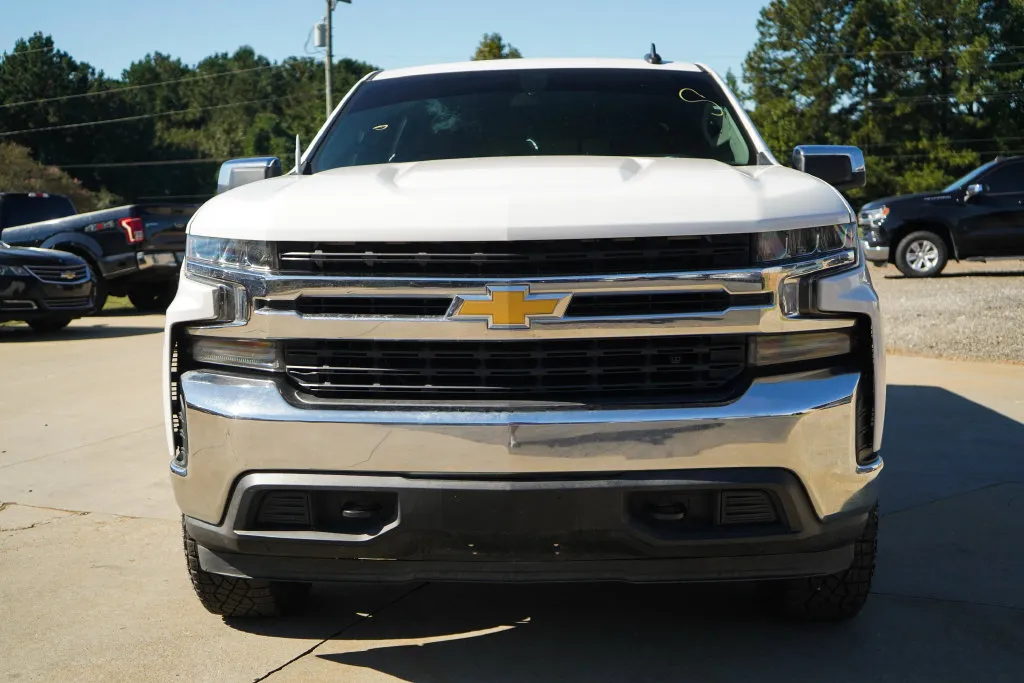 Chevrolet Silverado photo 17
