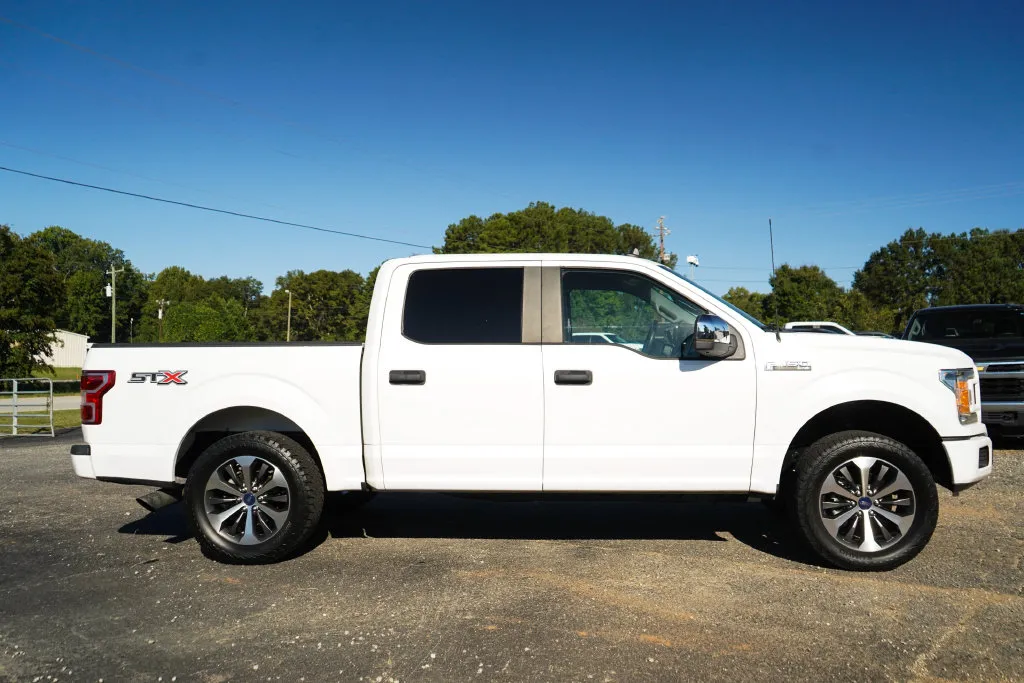 Ford F-150 photo 3