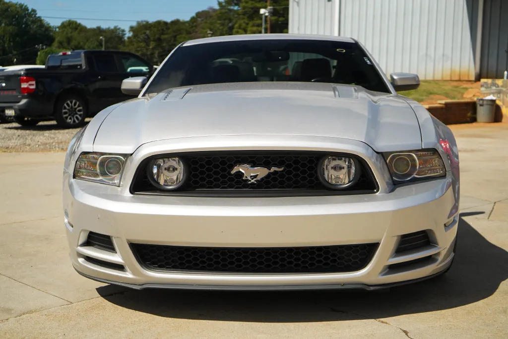 Ford Mustang photo 15