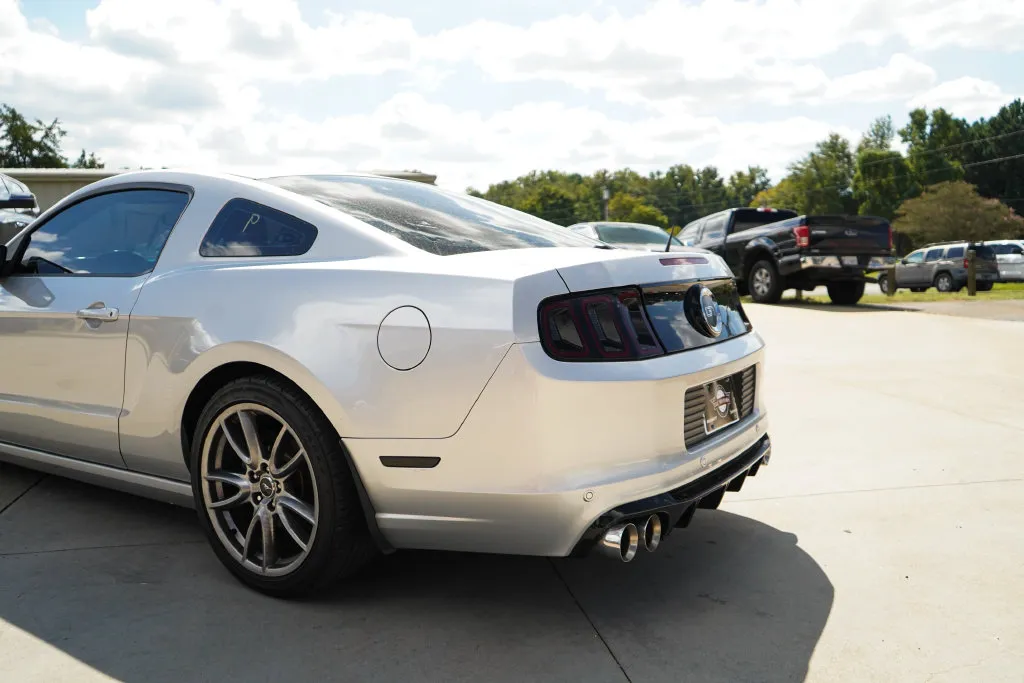 Ford Mustang photo 19