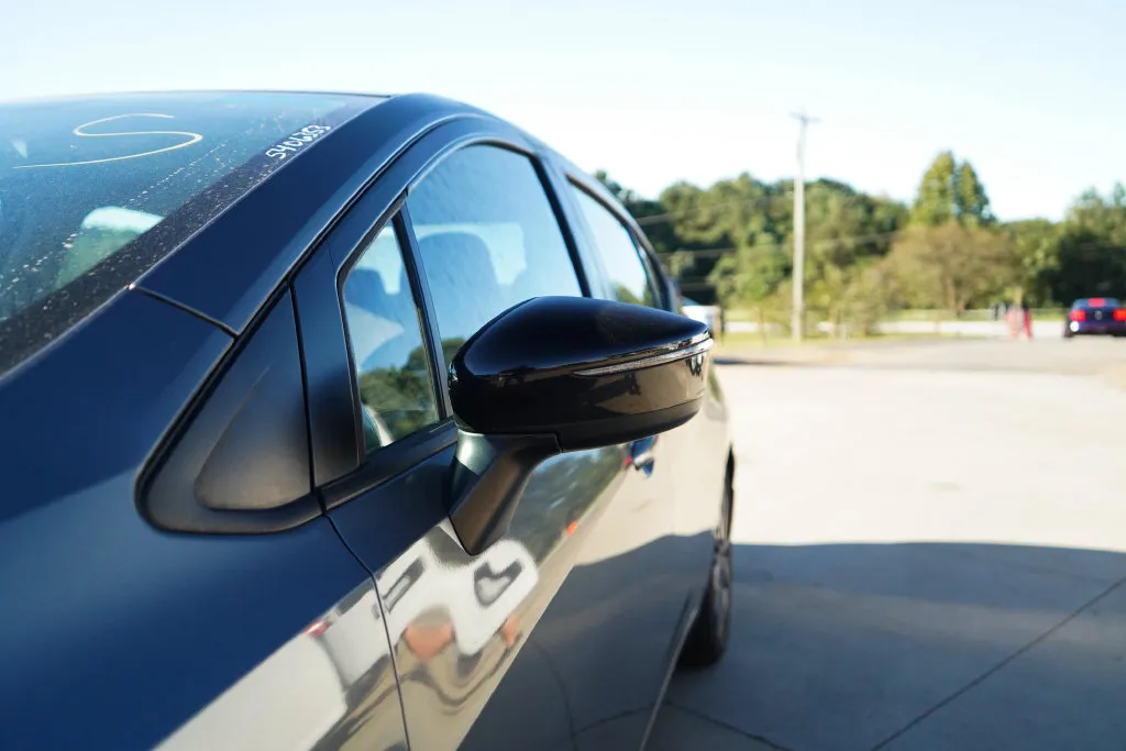 Nissan Versa photo 22