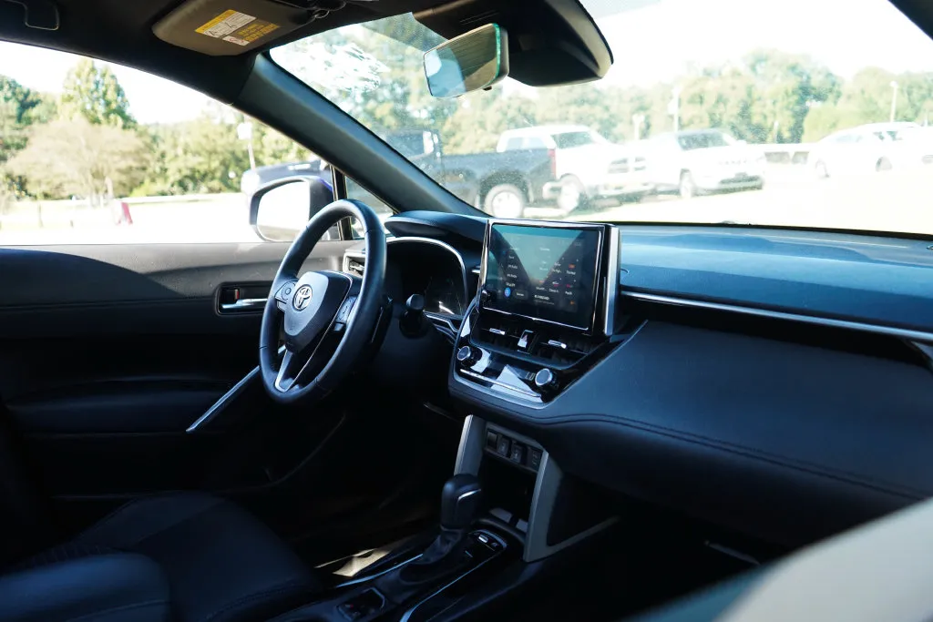 Toyota Corolla Cross photo 14