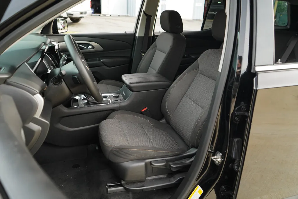 Chevrolet Traverse photo 7