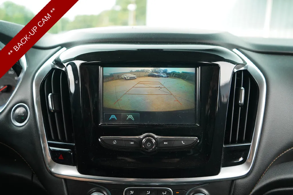 Chevrolet Traverse photo 11