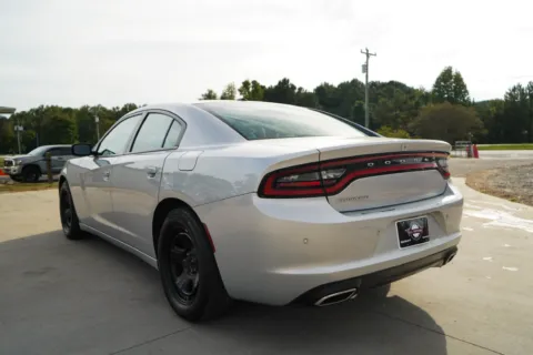 More photos of 2021 Dodge Charger SXT at TLC Motors, SC