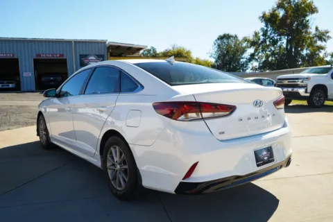 More photos of 2019 Hyundai Sonata SE at TLC Motors, SC