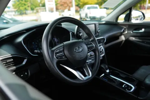 More photos of 2020 Hyundai Santa Fe SEL at TLC Motors, SC