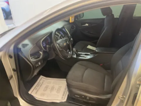 More photos of 2022 Chevrolet Malibu LT at TLC Motors, SC