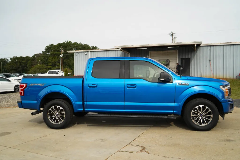 Ford F-150 photo 3
