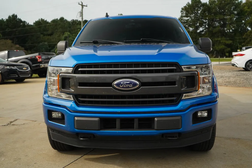 Ford F-150 photo 17