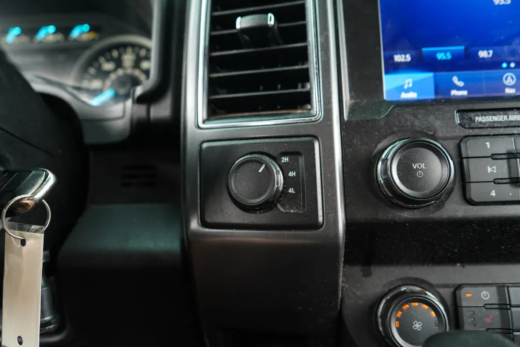 Ford F-150 photo 29