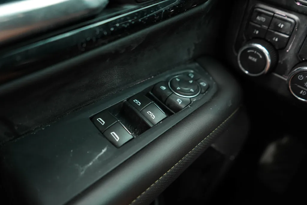 Chevrolet Tahoe photo 31