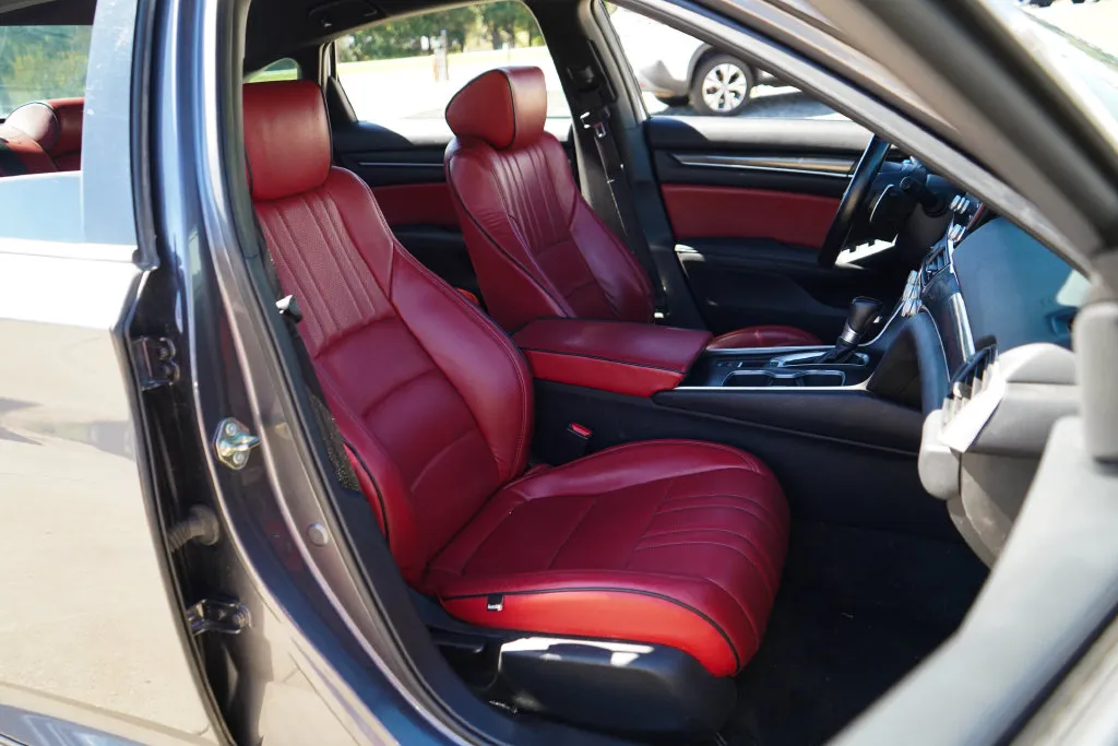 Honda Accord photo 13