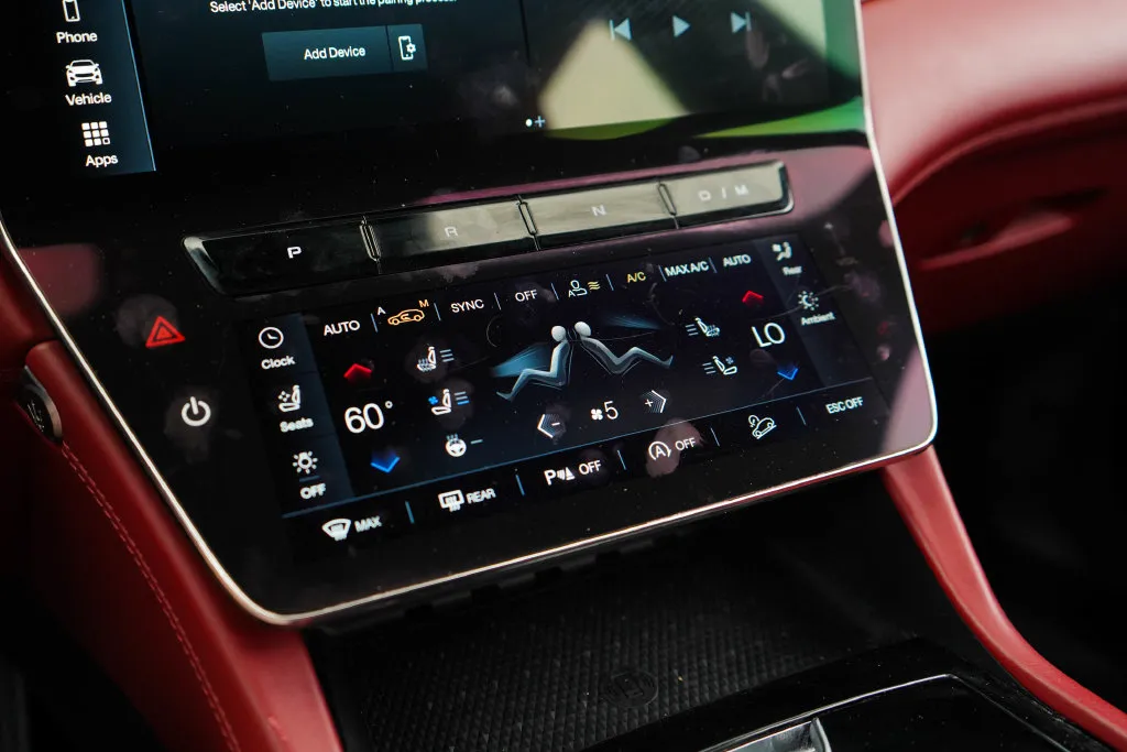 Maserati Grecale photo 28