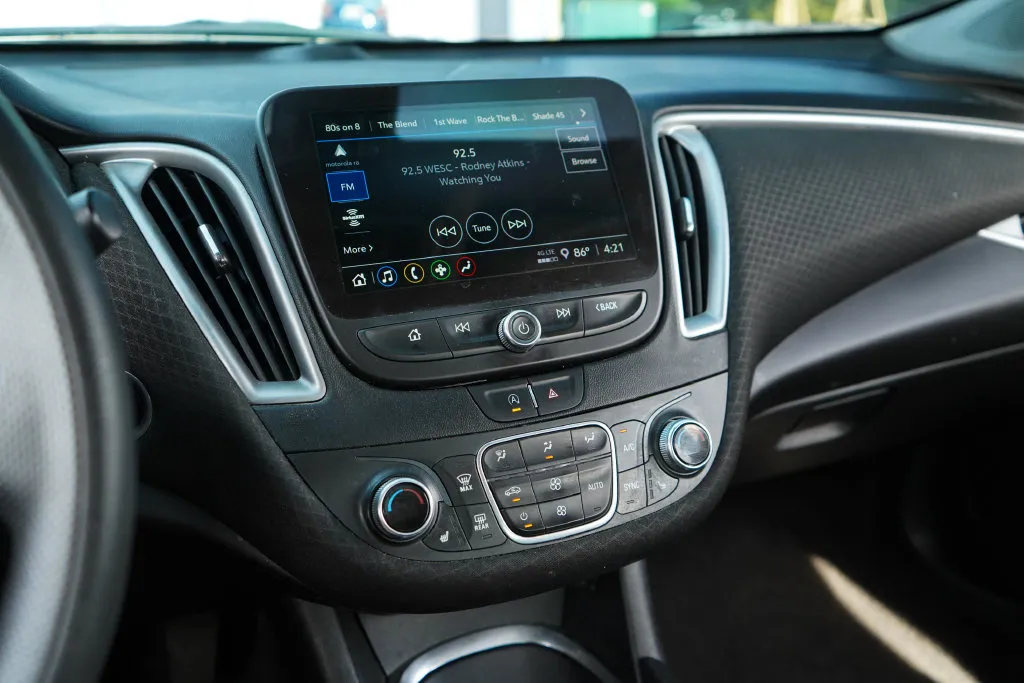 Chevrolet Malibu photo 8