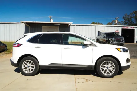 Another view of 2022 Ford Edge SEL for sale in Moore, SC at TLC Motors