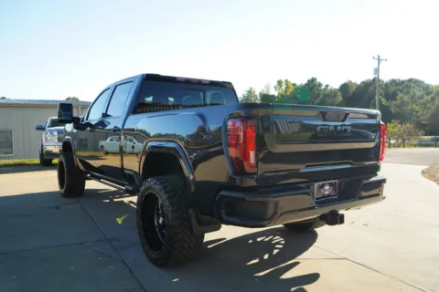 More photos of 2022 GMC Sierra 2500 HD Denali at TLC Motors, SC