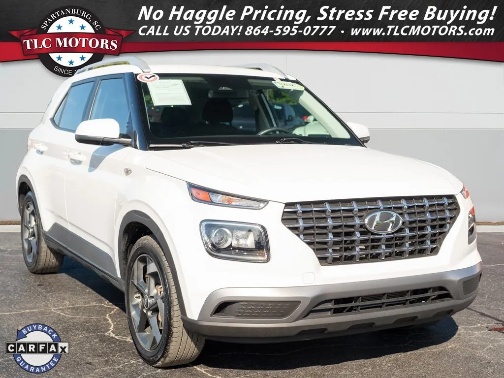 White 2024 Hyundai Venue SEL for sale in Moore, SC