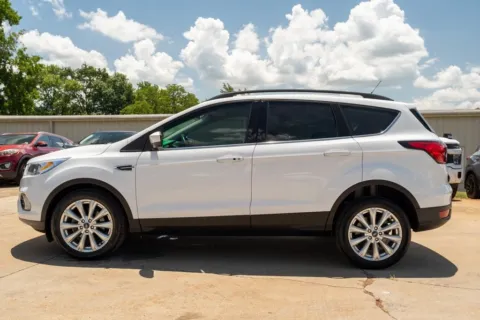 More photos of 2019 Ford Escape SEL at TLC Motors, SC