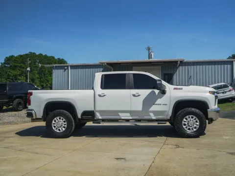 Another view of 2022 Chevrolet Silverado 2500HD LT for sale in Moore, SC at TLC Motors
