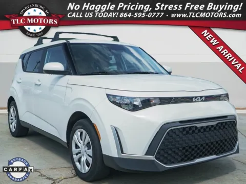 White 2023 Kia Soul LX for sale in Moore, SC