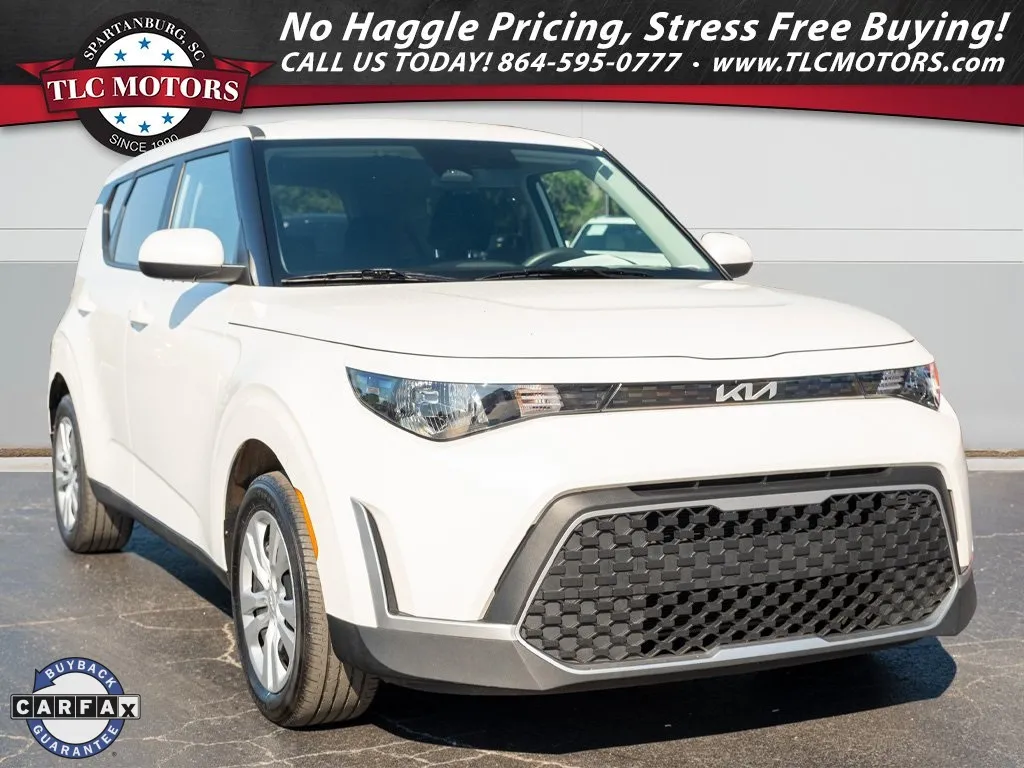 White 2023 Kia Soul LX for sale in Moore, SC