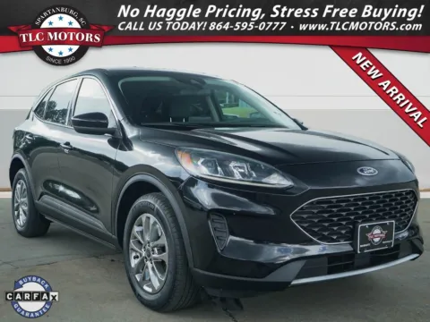 Black 2020 Ford Escape SE for sale in Moore, SC