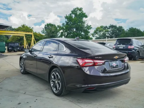 More photos of 2021 Chevrolet Malibu LT at TLC Motors, SC