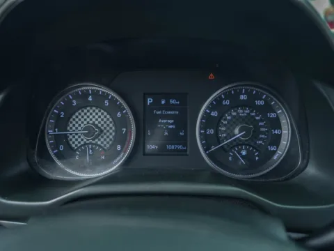More photos of 2020 Hyundai Elantra SEL at TLC Motors, SC