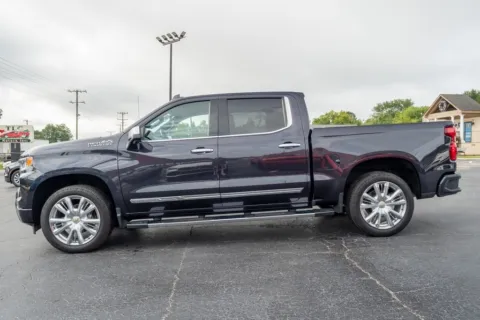 More photos of 2023 Chevrolet Silverado 1500 High Country at TLC Motors, SC