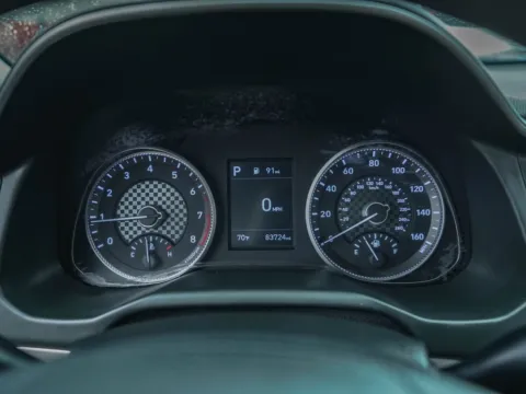 More photos of 2020 Hyundai Elantra SEL at TLC Motors, SC