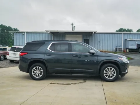 Another view of 2020 Chevrolet Traverse LT for sale in Moore, SC at TLC Motors