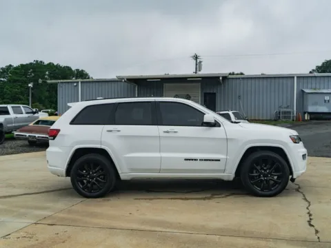 Another view of 2018 Jeep Grand Cherokee Altitude for sale in Moore, SC at TLC Motors