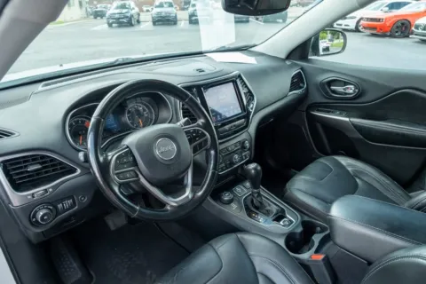 More photos of 2020 Jeep Cherokee Limited at TLC Motors, SC