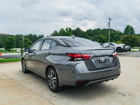 More photos of 2021 Nissan Versa 1.6 SV at TLC Motors, SC