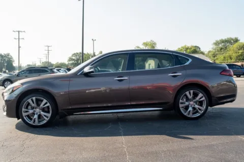 More photos of 2015 INFINITI Q70L 3.7X at TLC Motors, SC