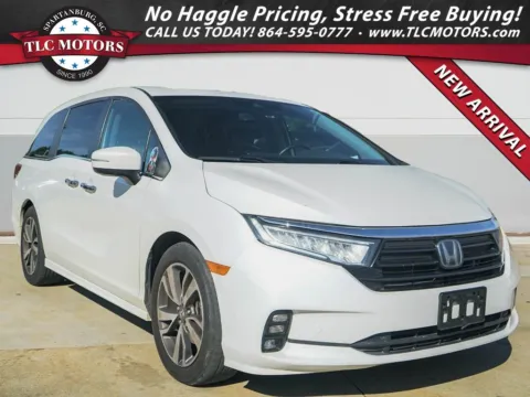 Black 2021 Honda Odyssey Touring for sale in Moore, SC