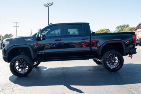 More photos of 2020 GMC Sierra 1500 AT4 at TLC Motors, SC