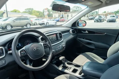 More photos of 2019 Kia Sorento L at TLC Motors, SC