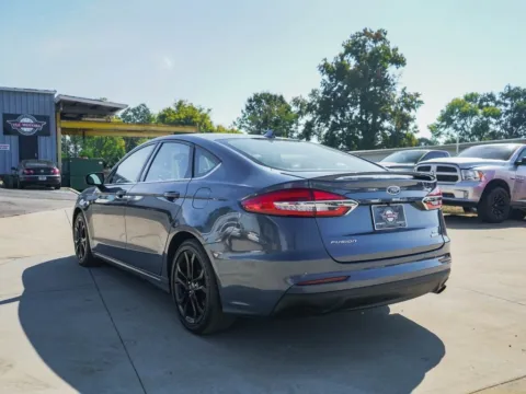 More photos of 2019 Ford Fusion SE at TLC Motors, SC