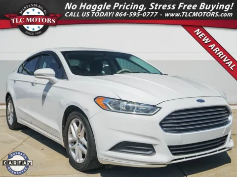 White 2015 Ford Fusion SE for sale in Moore, SC
