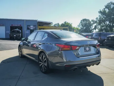 More photos of 2019 Nissan Altima 2.5 Platinum at TLC Motors, SC