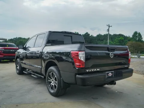 More photos of 2021 Nissan Titan SV at TLC Motors, SC