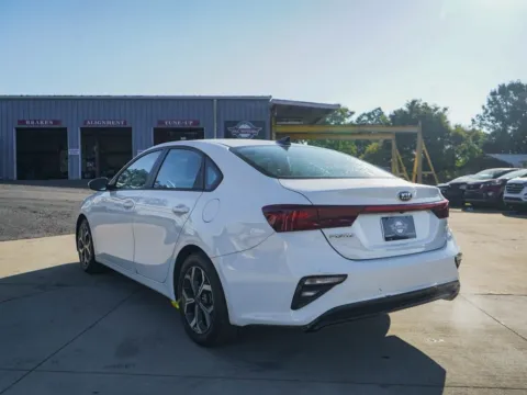 More photos of 2021 Kia Forte LXS at TLC Motors, SC
